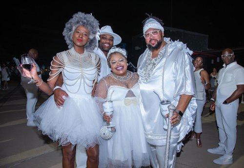 mobile - carousel-hero-element image-14