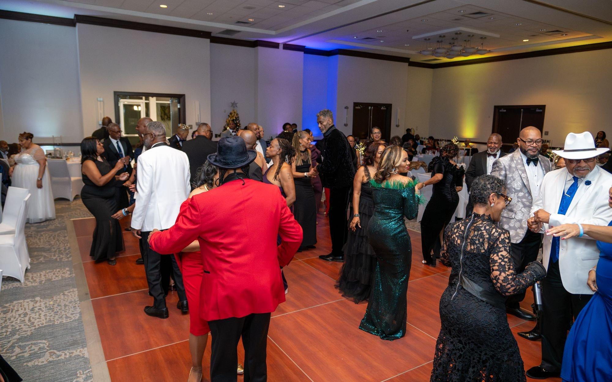 carousel-hero-element image-7