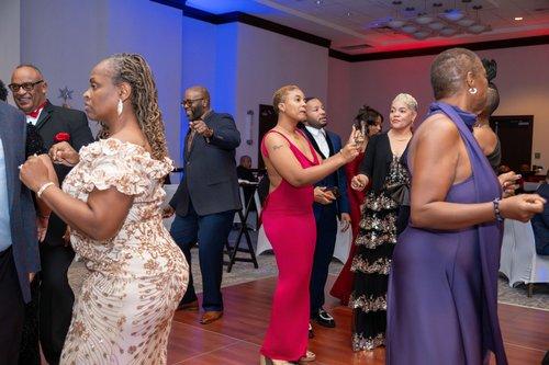 mobile - carousel-hero-element image-17