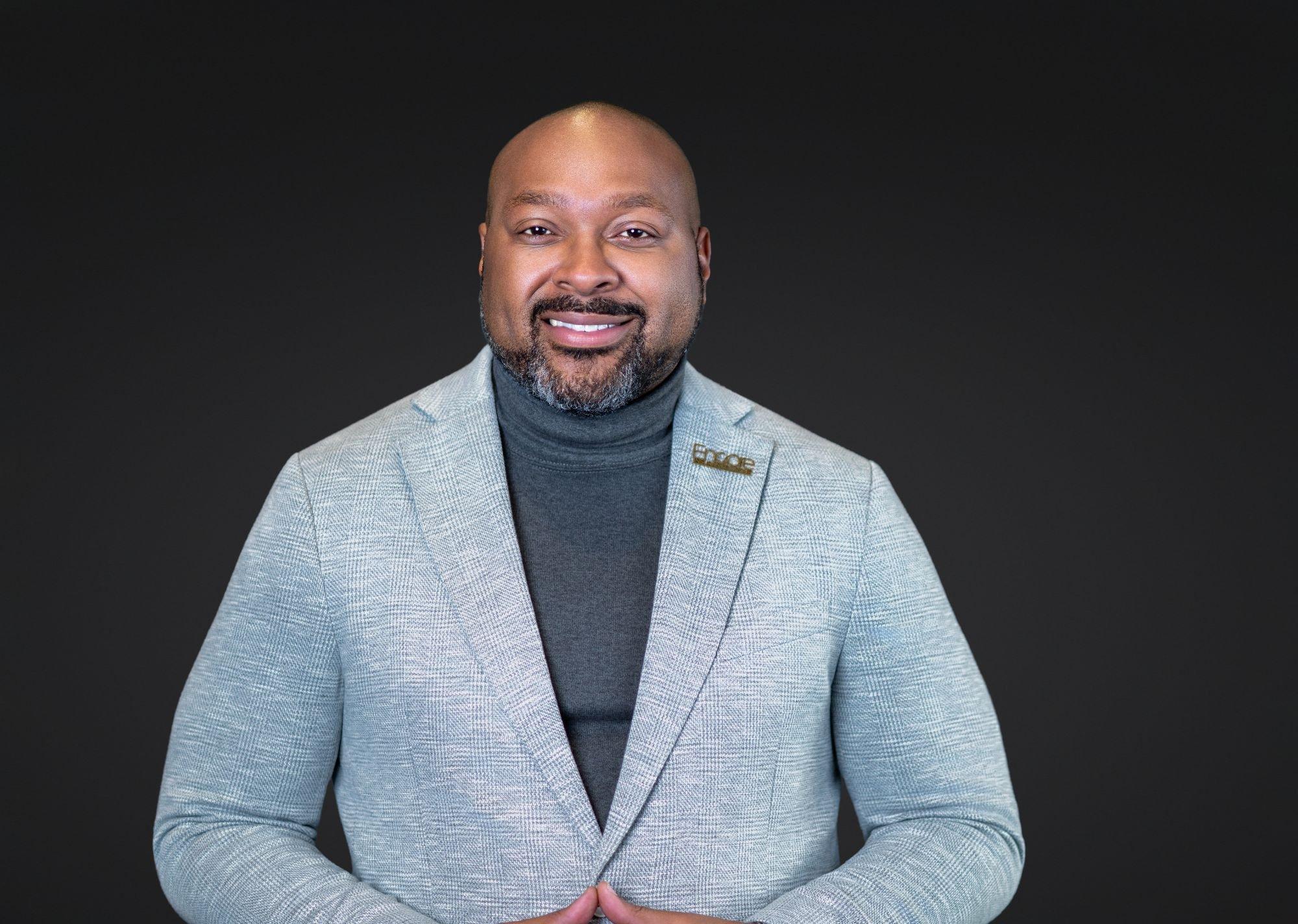 carousel-hero-element image-2